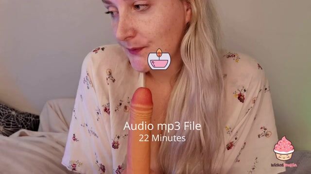 Model - thewickedmuffin curvy