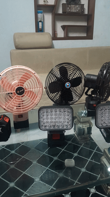 Đèn LED chiếu sáng , có usb sạc điện thoại . Mua bán Đèn tại Quận Thanh Khê Đà Nẵng được đăng bởi Lê quang dũng hình 1