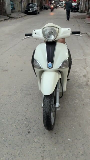 Piaggio Liberty 125cc Trắng tiết kiệm xăng. Mua bán Xe máy tại Quận Nam Từ Liêm Hà Nội được đăng bởi Lan Phương hình 1