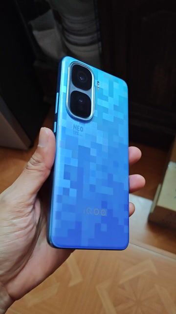 iQOO Neo10 Pro+ Xanh 12GB/256GB nguyên zin. Mua bán Điện thoại tại Quận Thanh Khê Đà Nẵng được đăng bởi Lê Nhật hình 1
