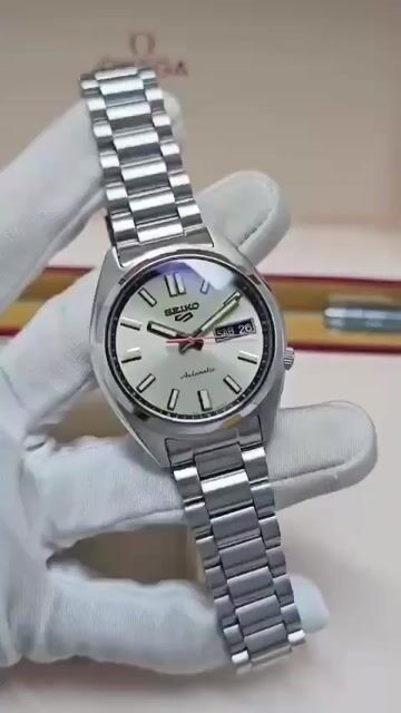 Đồng hồ Seiko 5 Automatic Sports Nam. Mua bán Đồng hồ tại Quận Hải Châu Đà Nẵng được đăng bởi Lorencia Xách Tay hình 1