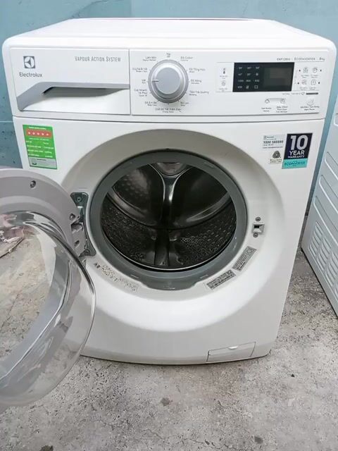 Máy giặt Electrolux 8KG Inverter. Mua bán Máy giặt tại Thành phố Thủ Đức Tp Hồ Chí Minh được đăng bởi Hoàng Thanh lý hình 1