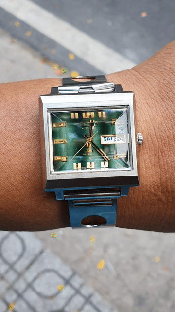 Đồng hồ Seiko Tank Automatic Kim loại Xanh lá. Mua bán Đồng hồ tại Quận Tân Bình Tp Hồ Chí Minh được đăng bởi Henry Shop Watchs hình 1