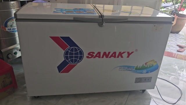 Tủ đông Sanaky 2 ngăn Lớn. Mua bán Tủ lạnh tại Thành phố Vĩnh Long Vĩnh Long được đăng bởi Ngoc chi hình 1