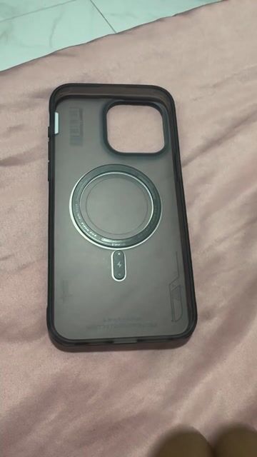 bán 2 Ốp iPhone 15 Pro Max Magsafe. Mua bán Phụ kiện (Màn hình, Chuột...) tại Quận Ninh Kiều Cần Thơ được đăng bởi Lê Hoàng hình 1