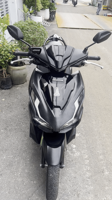 Honda AirBlade 125cc.2020 Đen bstp sang tên hợp lệ. Mua bán Xe máy tại Quận 6 Tp Hồ Chí Minh được đăng bởi DUNG hình 1