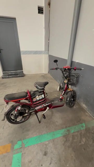 Xe đạp điện Honda màu Đỏ. Mua bán Xe đạp tại Quận Tân Phú Tp Hồ Chí Minh được đăng bởi Duyên hình 1
