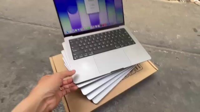 MacBook 14 M1Pro 16G - 512G - 14GPU - SLL FUL SẠCH. Mua bán Laptop tại Quận 3 Tp Hồ Chí Minh được đăng bởi Tèo hình 1
