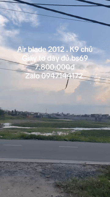 Honda Airblade 2012 Đỏ trắng. Mua bán Xe máy tại Huyện Bình Chánh Tp Hồ Chí Minh được đăng bởi Bình tĩnh sống hình 1