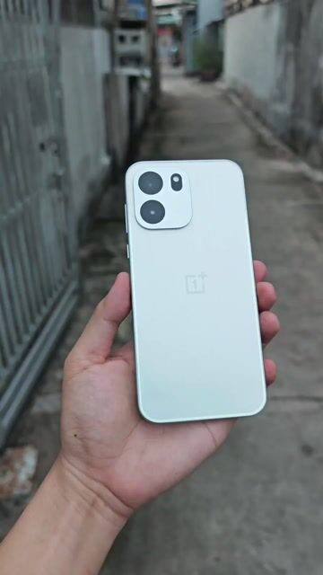 OnePlus Turbo 6V 8GB/256GB Trắng 99% FullBox.. Mua bán Điện thoại tại Thành phố Mỹ Tho Tiền Giang được đăng bởi Phước Lộc Mobile Mỹ Tho hình 1