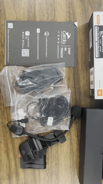 Bộ phụ kiện Cardo Packtalk Edge JBL 40mm. Mua bán Phụ kiện thời trang khác tại Quận Cẩm Lệ Đà Nẵng được đăng bởi Hoàng Huyền Cơ hình 1