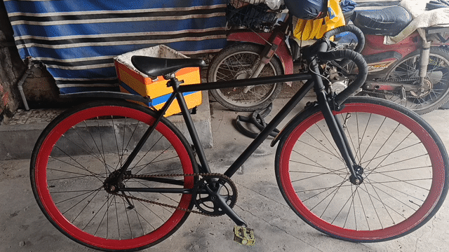 Xe đạp Fixed gear líp ngược Đen, Đỏ. Mua bán Xe đạp tại Quận Bình Tân Tp Hồ Chí Minh được đăng bởi xả kho dòng xe đạp thể thao  hình 1