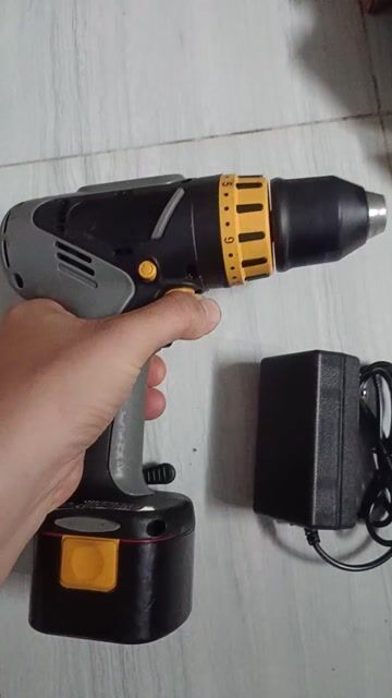 Khoan pin National EZ7048Z 12V Nhật Bản Đã sử dụng. Mua bán Nội thất, đồ gia dụng khác tại Huyện Đức Hòa Long An được đăng bởi Tiến Võ hình 1