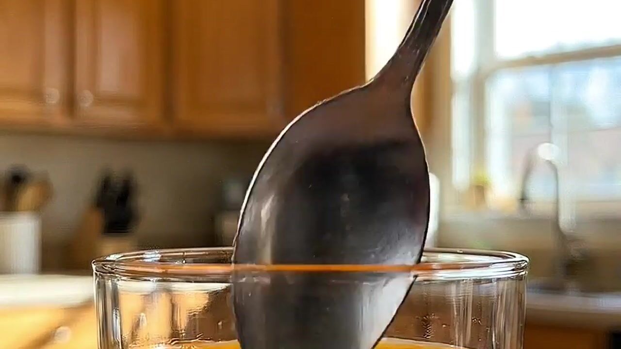 Hiya Immune Sticks: The "Cavity Consequence" Performance Ad