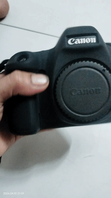 body Máy ảnh Canon EOS 6D Đen đẹp như mới 5k shot. Mua bán Máy ảnh, Máy quay tại Huyện Đức Linh Bình Thuận được đăng bởi TA SAY KO PHẢI VÌ MEN hình 1