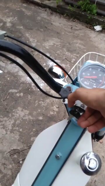 Xe đạp máy cổ 2 thì. Mua bán Xe máy tại Quận Ninh Kiều Cần Thơ được đăng bởi hoang hình 1