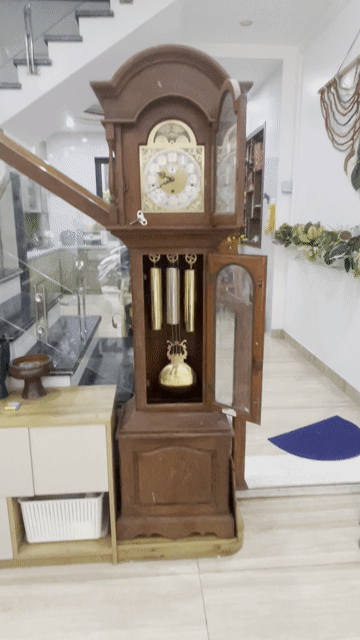 Đồng hồ cây Đức Gỗ sồi 1983. Mua bán Đồ sưu tầm, đồ cổ tại Quận Hải An Hải Phòng được đăng bởi  Nhật Khánh hình 1