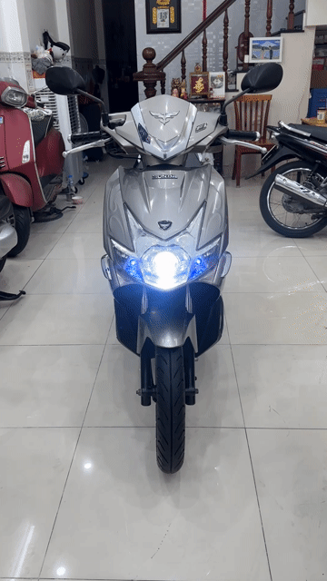 Honda Air Blade Fi ( Cực Đẹp ) BS: 65 Cần Thơ. Mua bán Xe máy tại Quận Ninh Kiều Cần Thơ được đăng bởi CH XE MÁY 7 THÀNH hình 1
