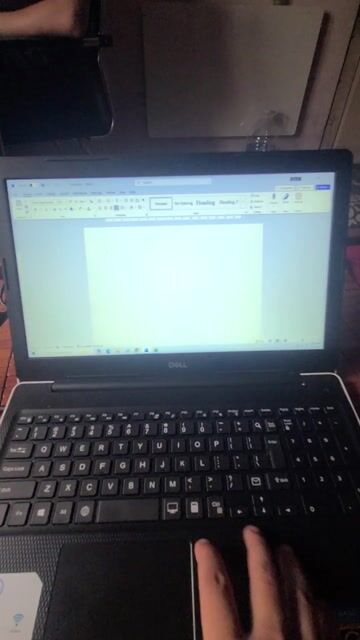 Dell Inspiron 3581 i7 15.6 inch 8GB/256GB Trắng. Mua bán Laptop tại Quận Hai Bà Trưng Hà Nội được đăng bởi nguyễn thắng hình 1