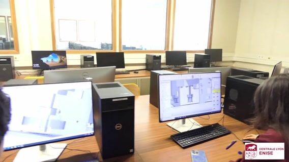 L'ENISE: la pratique au coeur de l'apprentissage