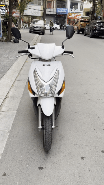 Honda Click màu Trắng xe nguyên bản chạy ít. Mua bán Xe máy tại Quận Nam Từ Liêm Hà Nội được đăng bởi An Nhiên Nguyễn hình 1