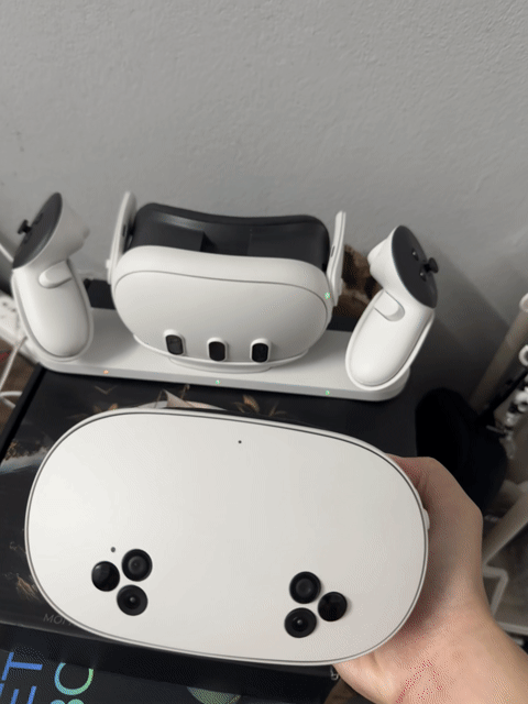 Meta Quest 3 128Gb Like New. Mua bán Thiết bị chơi game tại Quận Cẩm Lệ Đà Nẵng được đăng bởi Lion King VR Đà Nẵng hình 1