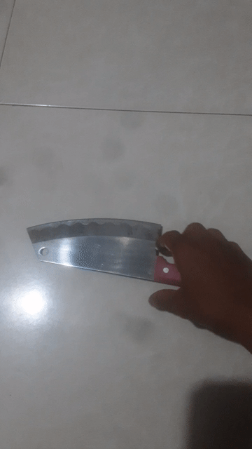 Dao chặt Thép không gỉ Đỏ. Mua bán Dụng cụ nhà bếp tại Thành phố Buôn Ma Thuột Đắk Lắk được đăng bởi phạm danh hình 1