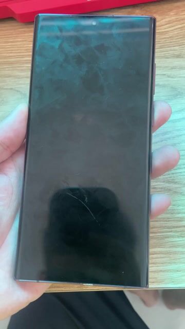 Samsung S22 Ultra 128GB Đỏ tía Đốm màn nhỏ. Mua bán Điện thoại tại Thành phố Dĩ An Bình Dương được đăng bởi Đức Nguyên hình 1