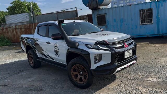 Chevrolet Colorado 2020 2.5L VGT 4x4 AT LTZ High c. Mua bán Ô tô tại Quận Tân Bình Tp Hồ Chí Minh được đăng bởi MR Đàm MOTOCAR hình 1