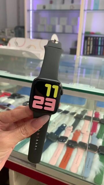 Apple Watch Series 5 44mm Đen dep keng. Mua bán Thiết bị đeo thông minh tại Quận Phú Nhuận Tp Hồ Chí Minh được đăng bởi pé phuong hình 1