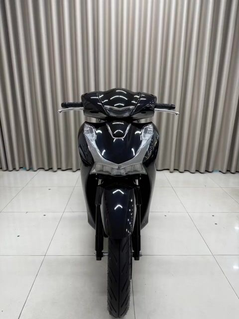 SH 125! mới ken 7/2025 cần sang nhượng. Mua bán Xe máy tại Quận Thanh Khê Đà Nẵng được đăng bởi THẾ MẪN CHUYÊN XE LƯỚT CÓ BÁN TRẢ GÓP  hình 1