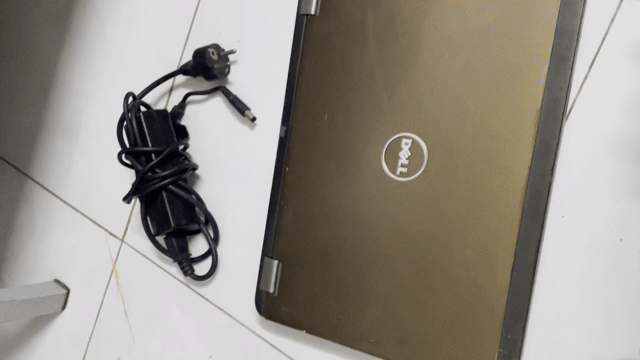 Dell Inspiron 15 Vàng đồng đã qua sử dụng. Mua bán Laptop tại Quận Bình Tân Tp Hồ Chí Minh được đăng bởi Dũng Lê  hình 1