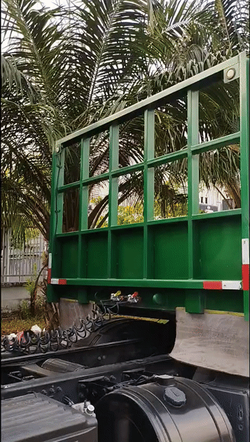 moóc lửng Tân Thanh mới sử dụng 1 năm. Mua bán Phương tiện khác tại Huyện Bình Chánh Tp Hồ Chí Minh được đăng bởi NhanUD hình 1