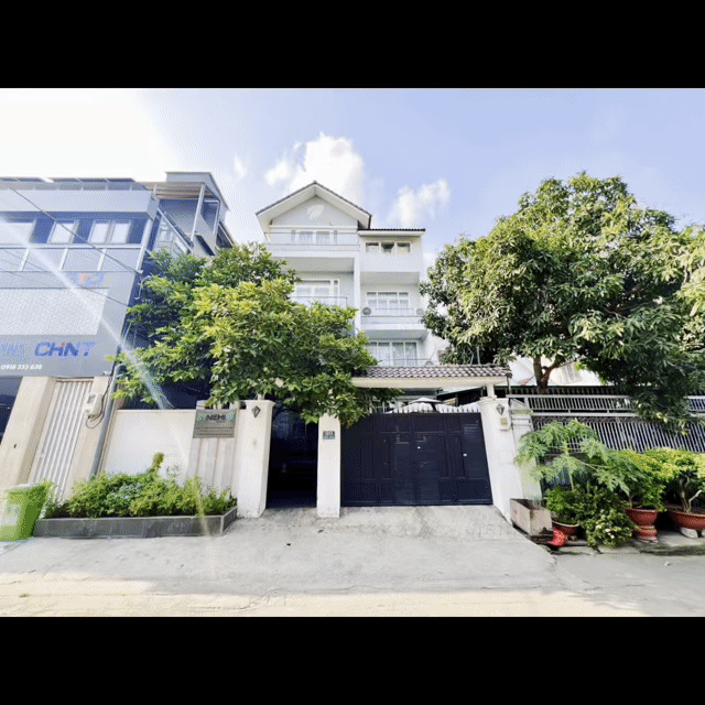 Cho thuê Nhà ở Thành phố Thủ Đức Tp Hồ Chí Minh diện tích 200 m² giá 37 triệu/tháng