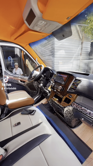 Hyundai Solati H350 2019 Bạc. Mua bán Ô tô tại Quận Bình Tân Tp Hồ Chí Minh được đăng bởi BĐS Minh Trí hình 1