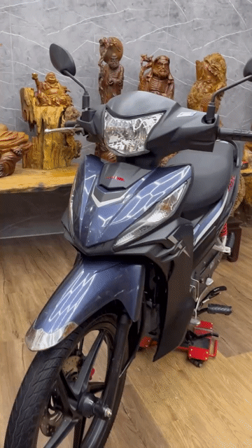 Wave Rsx Fi đời 2021 bản sport chính chủ. odo 22k. Mua bán Xe máy tại Quận 7 Tp Hồ Chí Minh được đăng bởi Xe Cũ Hiếu CT hình 1