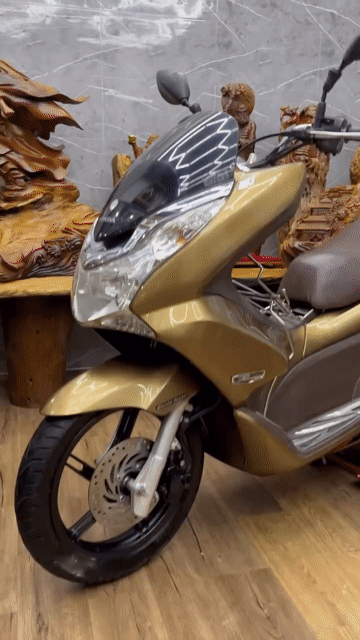 Honda PCX 125Fi chính chủ biển số SG. Mua bán Xe máy tại Quận 7 Tp Hồ Chí Minh được đăng bởi Xe Cũ Hiếu CT hình 1