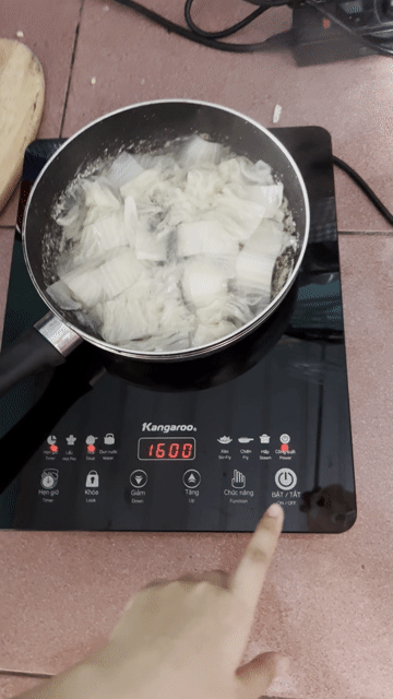 Bếp từ Kangaroo đã sử dụng.. Mua bán Bếp, lò, đồ điện nhà bếp tại Huyện Gia Lâm Hà Nội được đăng bởi Minh Hà hình 1
