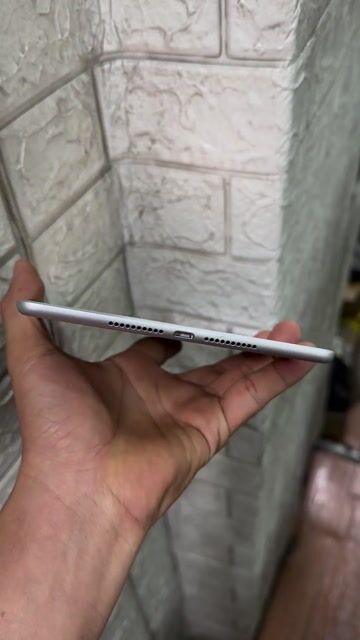 Apple iPad Mini 5 64gb 4G Màu Bạc. Mua bán Máy tính bảng tại Quận Bình Thạnh Tp Hồ Chí Minh được đăng bởi nguyễn thanh tâm hình 1