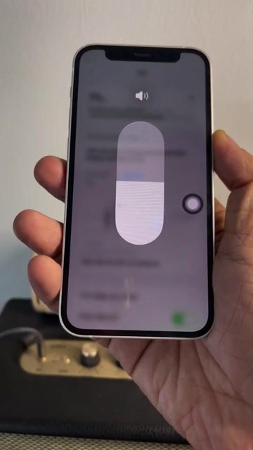 iPhone 12 Mini Trắng 64GB qt mdm pin 85%. Mua bán Điện thoại tại Quận Tân Bình Tp Hồ Chí Minh được đăng bởi Tran Minh Anh hình 1