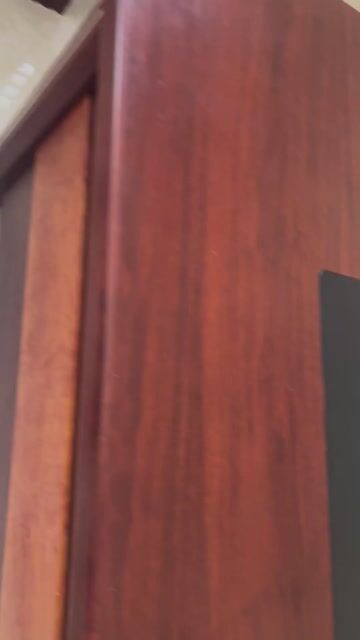 Thanh lý Bàn Giám Đốc Hòa Phát 1m4x70cm Mới 95%. Mua bán Bàn ghế tại Huyện Nhà Bè Tp Hồ Chí Minh được đăng bởi Do Moon hình 1