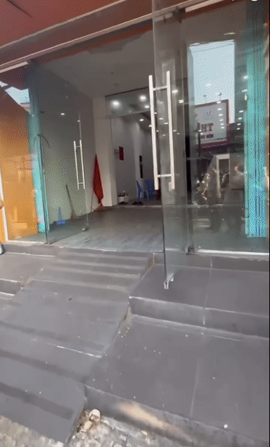 Cho thuê Văn phòng, Mặt bằng kinh doanh Quận 7 Tp Hồ Chí Minh diện tích 150 m² giá 38 triệu/tháng