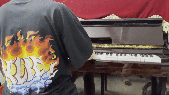 Đàn piano Böckler Nâu Gỗ. Mua bán Nhạc cụ tại Quận Đống Đa Hà Nội được đăng bởi Nguyen minh yen hình 1
