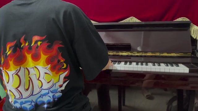 Đàn piano Böckler Nâu Gỗ. Mua bán Nhạc cụ tại Quận Đống Đa Hà Nội được đăng bởi Nguyen minh yen hình 1