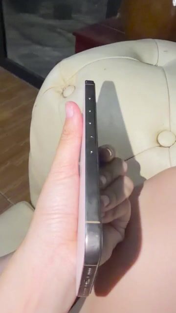 iPhone 16 Pro Max 256GB Vàng VN/A. Mua bán Điện thoại tại Huyện Hoài Đức Hà Nội được đăng bởi Lạc Lạc  hình 1