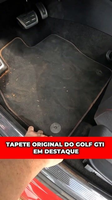 TAPETE ORIGINAL DO GOLF GTI EM DESTAQUE