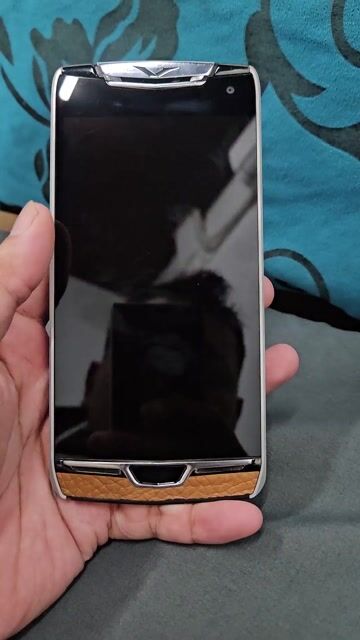 Vertu Constellation X 2017 Giao Lưu GL. Mua bán Điện thoại tại Thành phố Thủ Đức Tp Hồ Chí Minh được đăng bởi Kẹo hình 1