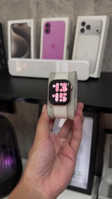 Apple Watch Series 10 42mm Rosegold. Mua bán Thiết bị đeo thông minh tại Quận Bình Thạnh Tp Hồ Chí Minh được đăng bởi Phúc hình 1