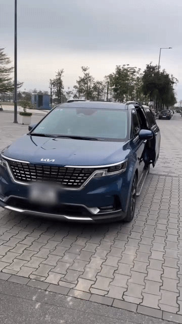 Kia Carnival Signature Xanh. Mua bán Ô tô tại Quận Hoàng Mai Hà Nội được đăng bởi Xuân Hiện hình 1