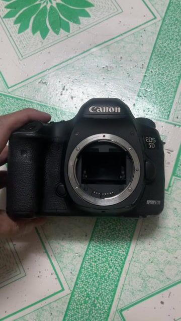 Máy ảnh Canon 5D Mark III. Mua bán Máy ảnh, Máy quay tại Quận 11 Tp Hồ Chí Minh được đăng bởi NMTU hình 1